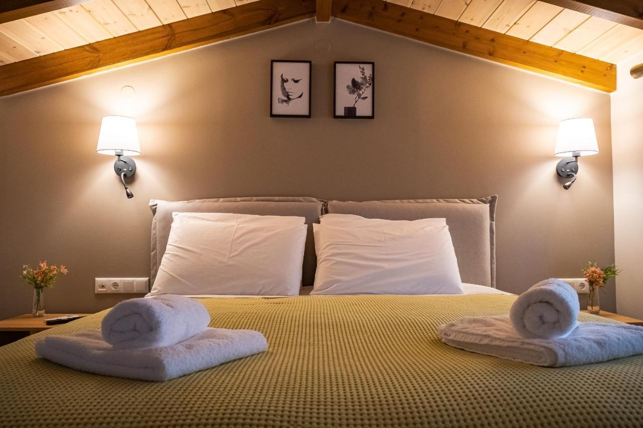 Fresh Living Suites Ioannina Bagian luar foto