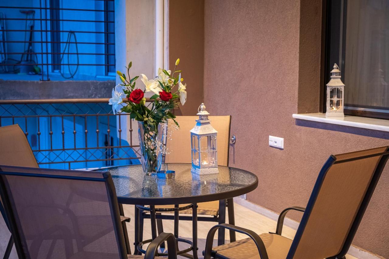 Fresh Living Suites Ioannina Bagian luar foto