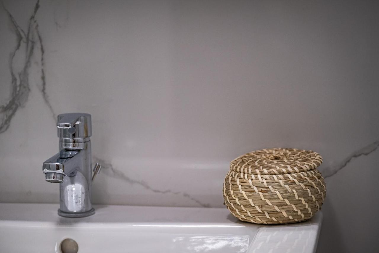 Fresh Living Suites Ioannina Bagian luar foto